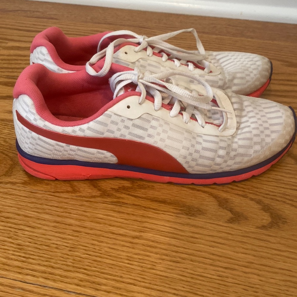 PUMA Narita running shoes